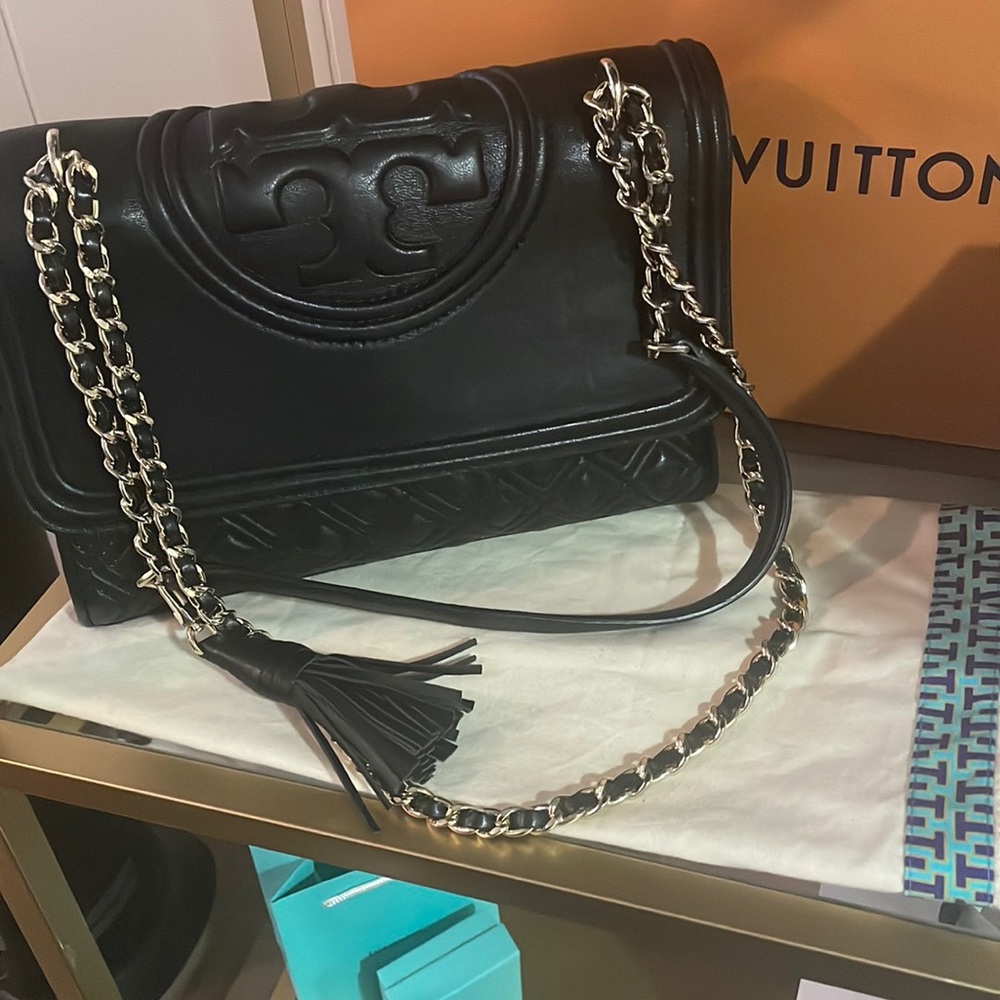 TORY BURCH LARGE FLEMING CONVERTIBLE SHOULDER BAG